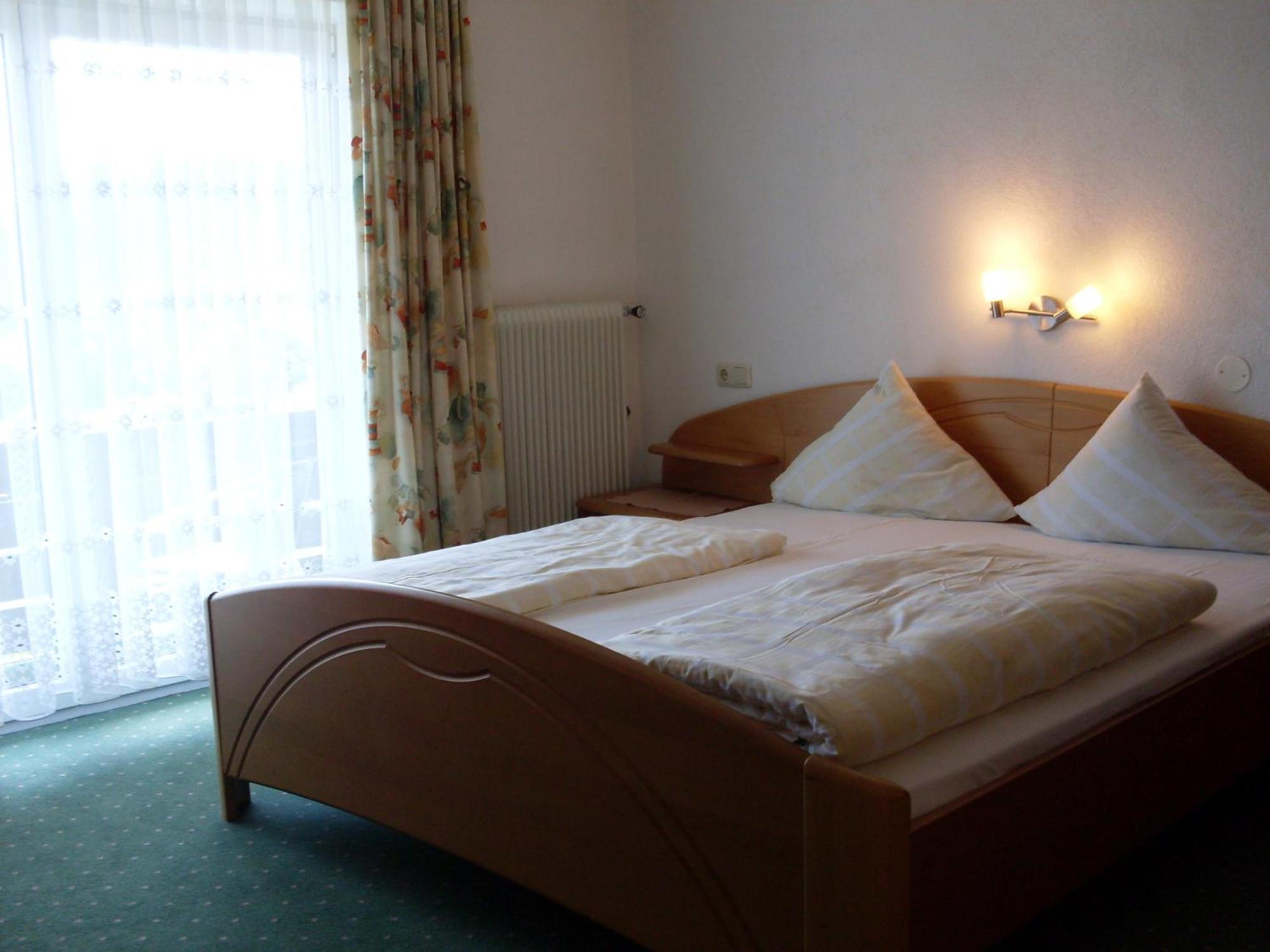 Pension Talblick in Wängle bei Reutte Zimmer foto